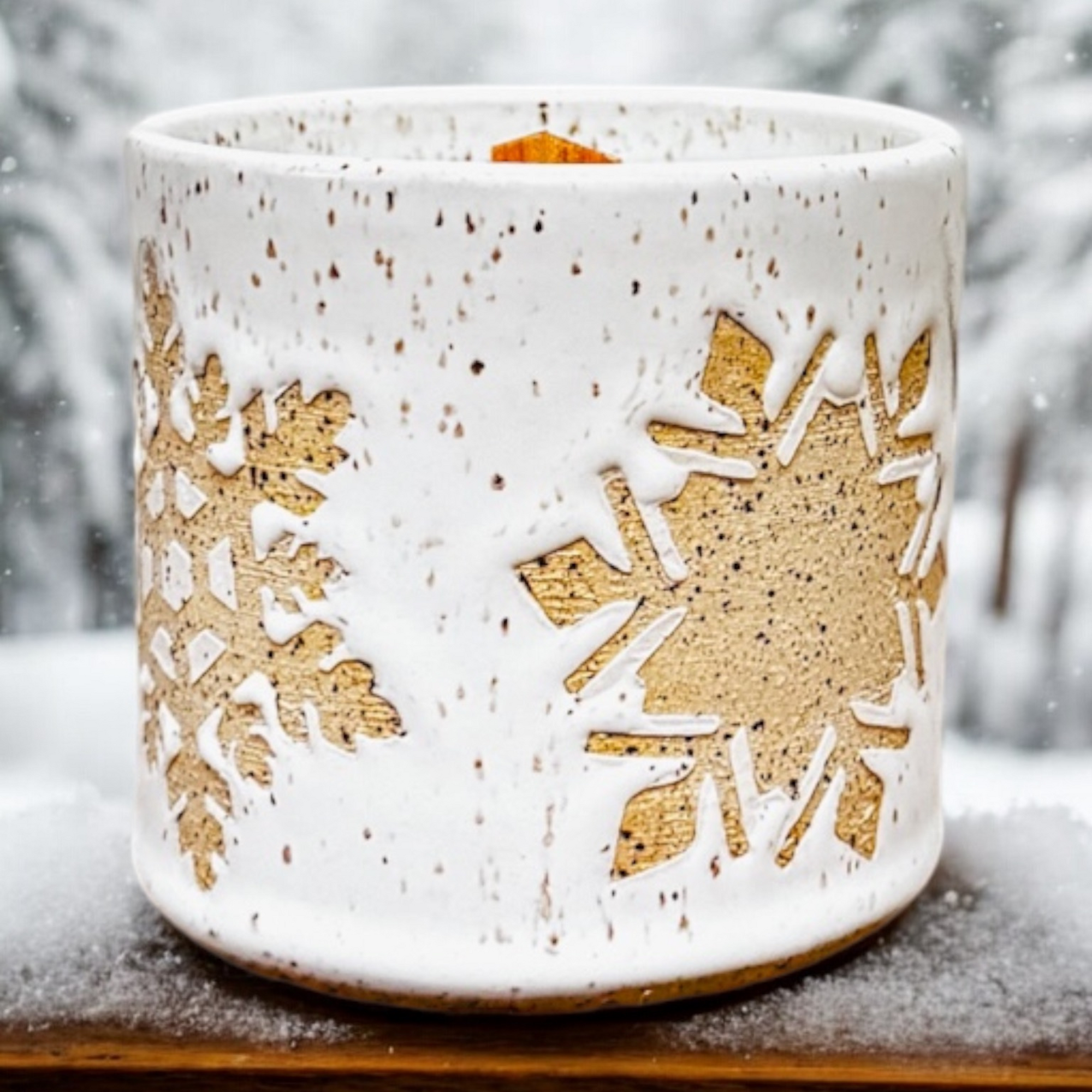 Apres Ski Ceramic Candle Collaboration 9 oz